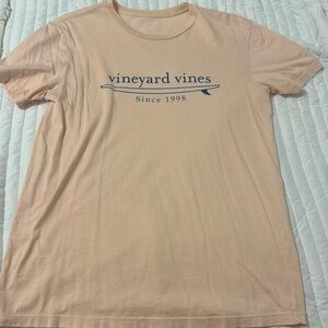 Vineyard Vines Island Tshirt Surfboard men’s size medium